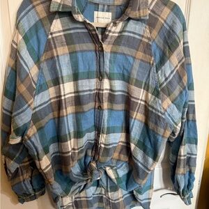 American Eagle Outfitters Blue and Green Plaid Shirt